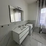La Pace 아파트 *